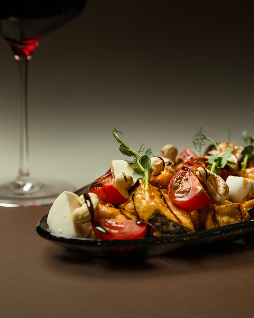 Tomato and mozzarella dish